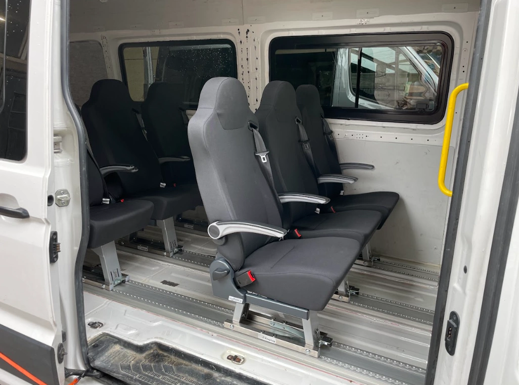 Schnierle Sicom2 Einzelsitz VW Crafter - Professioneller Camper Sitz