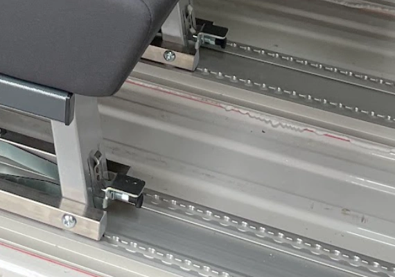 Schnierle Sicom2 Einzelsitz VW Crafter Drehfunktion Detail