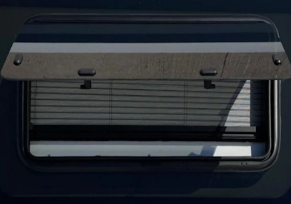 Ausstellfenster für Sprinter ab L2 2008 W906-910 - Komplettes Set mit Rahmen und Sicherheitsglas